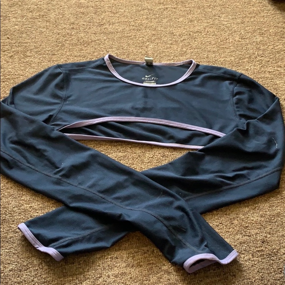 NIKE SHRUG